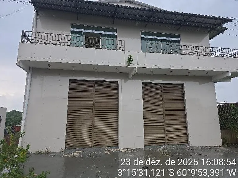 Comercial em Licitação