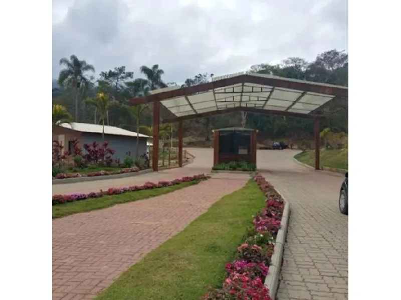 Terreno em Licitação