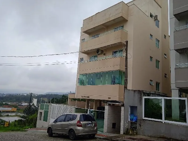Apartamento em Licitação