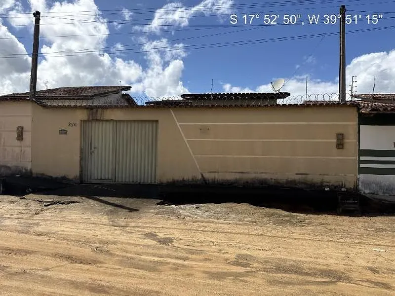 Casa em Leilão Extrajudicial