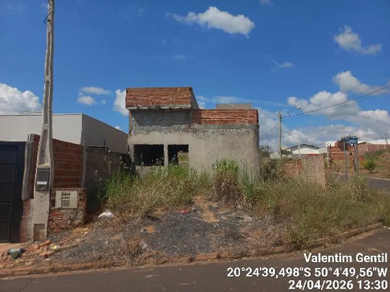 Terreno em Licitação