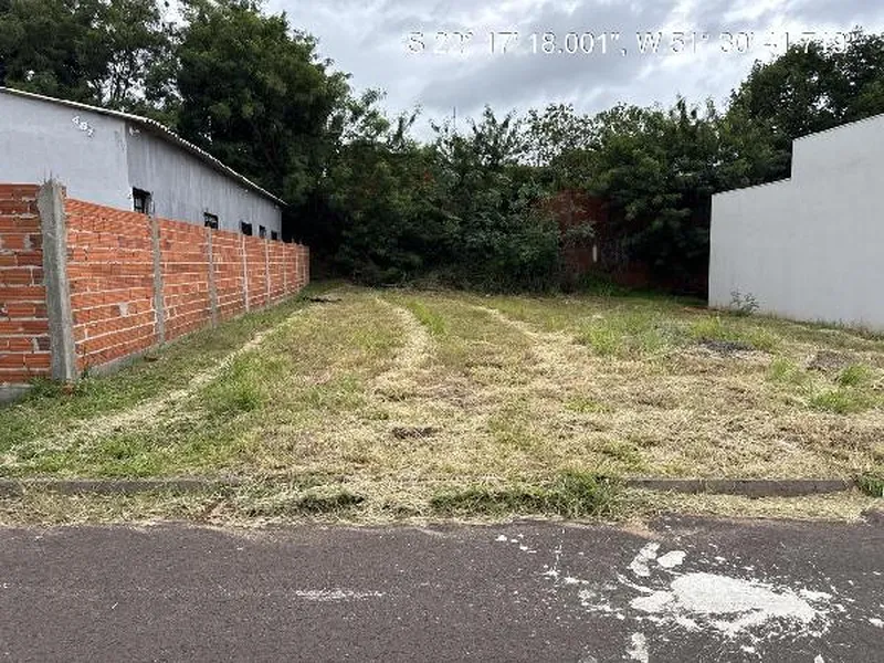 Terreno em Licitação