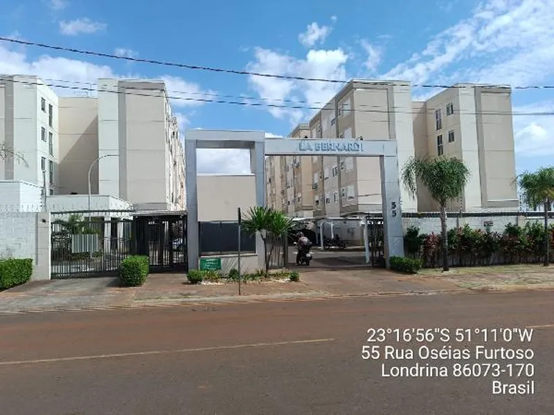 Apartamento em Licitação
