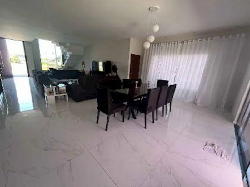 Casa em leilão