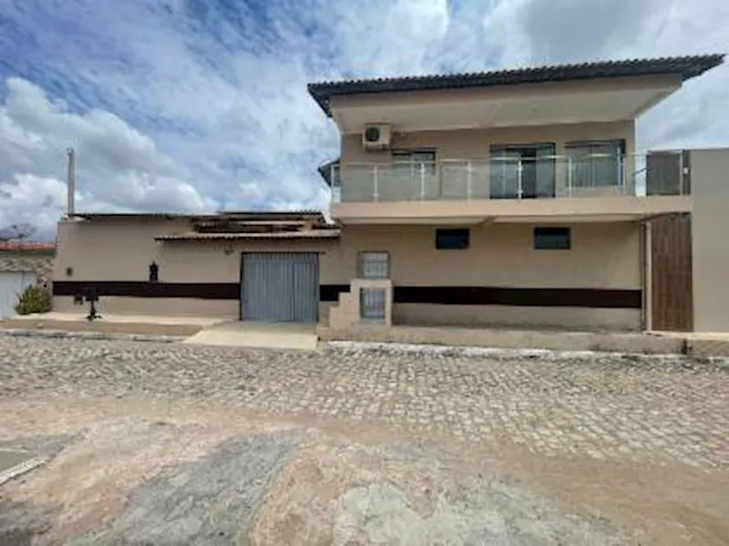 Casa em Leilão Extrajudicial