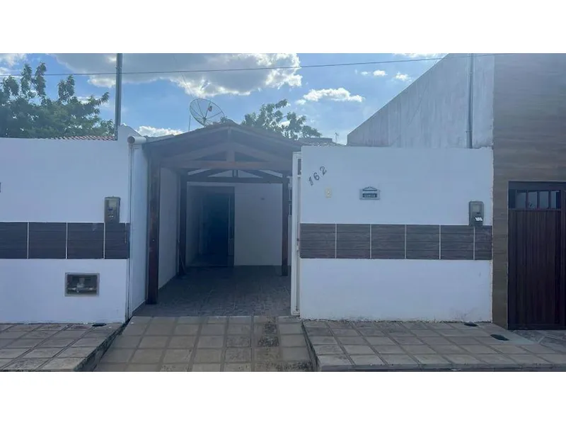 Casa em Leilão Extrajudicial