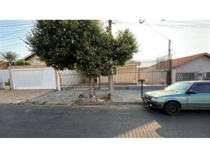 Casa em Leilão Extrajudicial