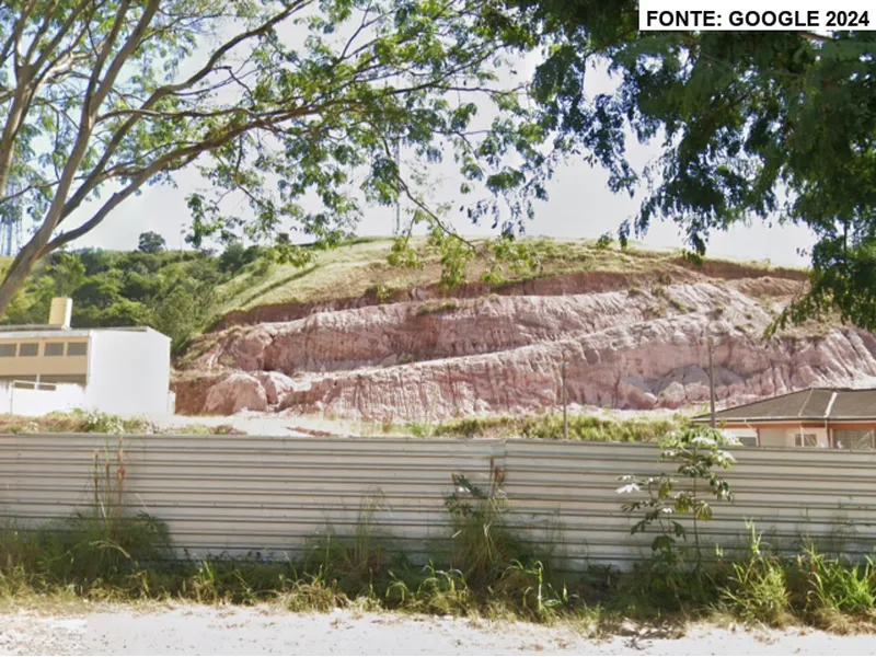 Terreno em leilão