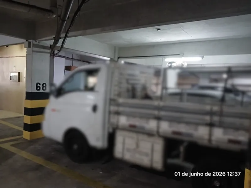Outros em leilão
