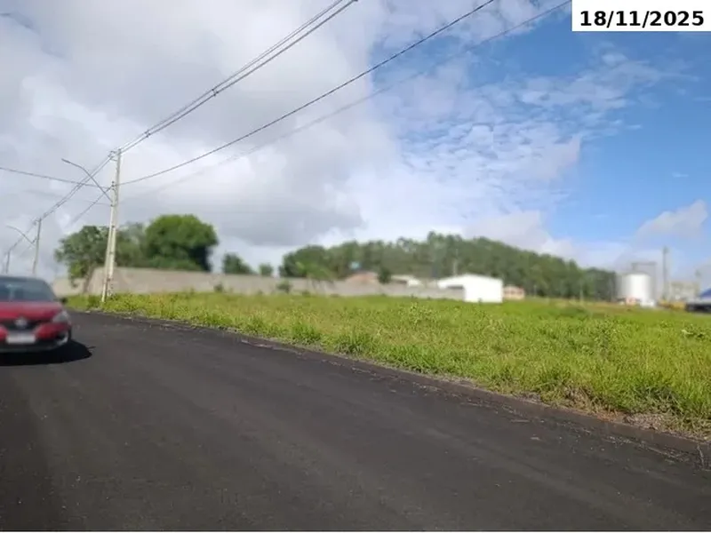 Terreno em leilão