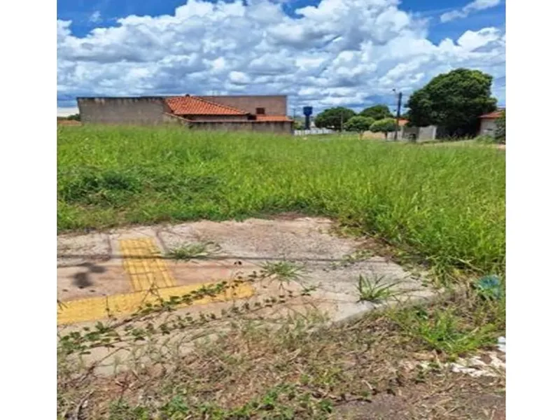 Terreno em leilão