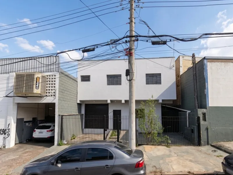 Outros em leilão