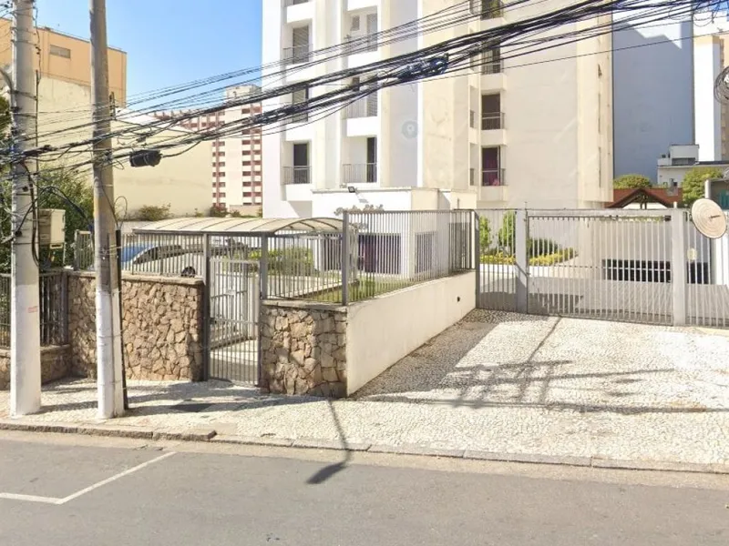 Outros em leilão