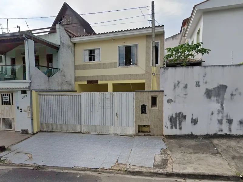 Casa em leilão