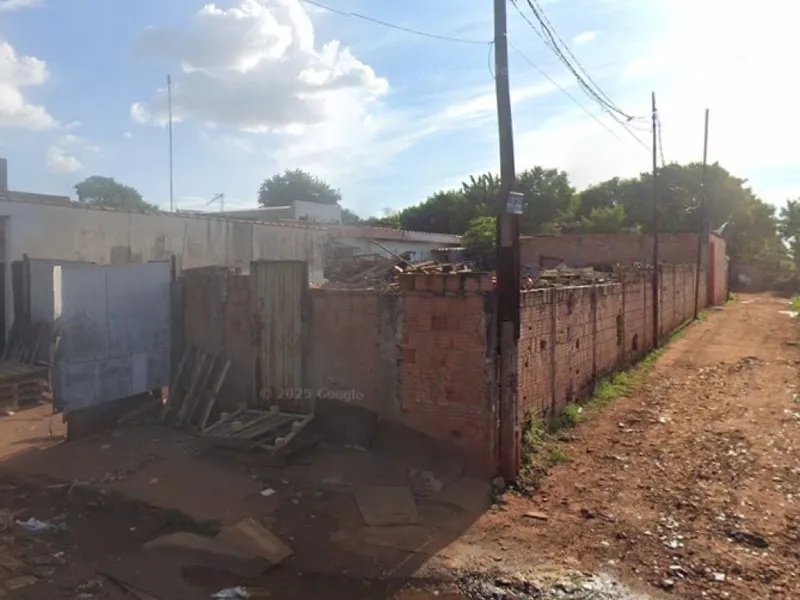Terreno em leilão