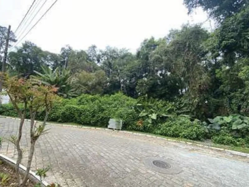 Terreno em leilão