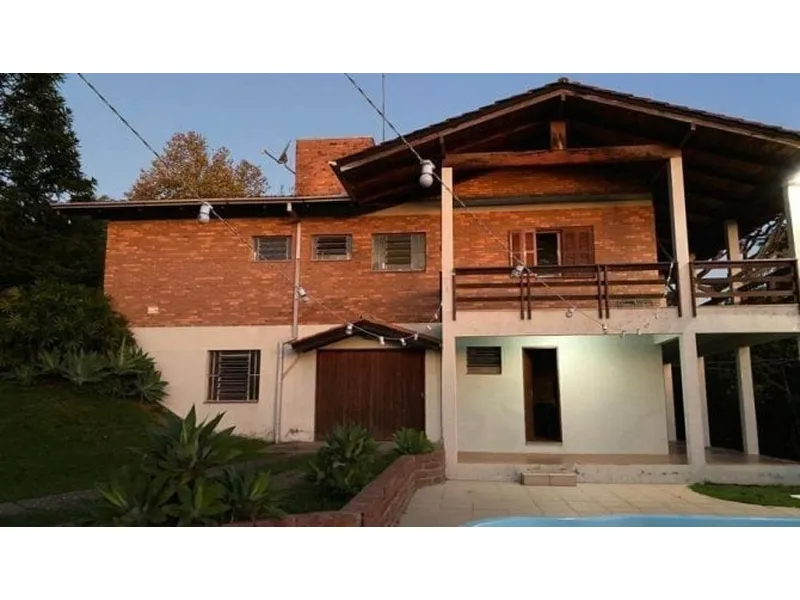 Casa em Leilão Extrajudicial