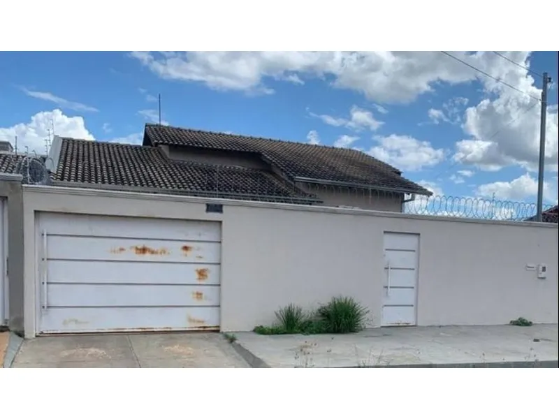 Casa em Leilão Extrajudicial