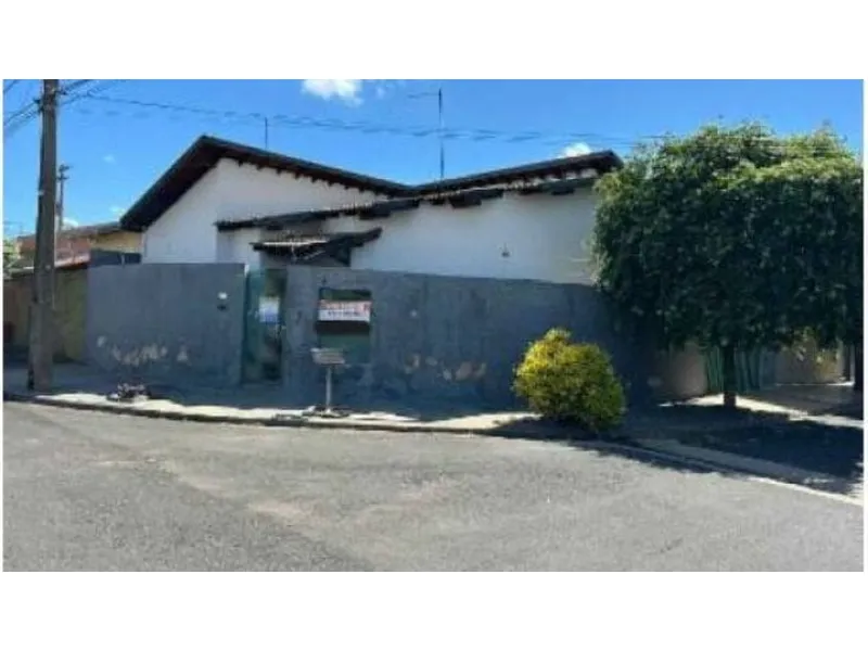 Casa em Leilão Extrajudicial