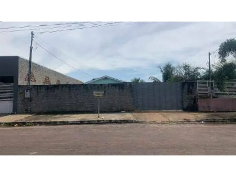 Casa em Leilão Extrajudicial