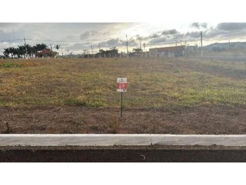 Terreno em Leilão Extrajudicial