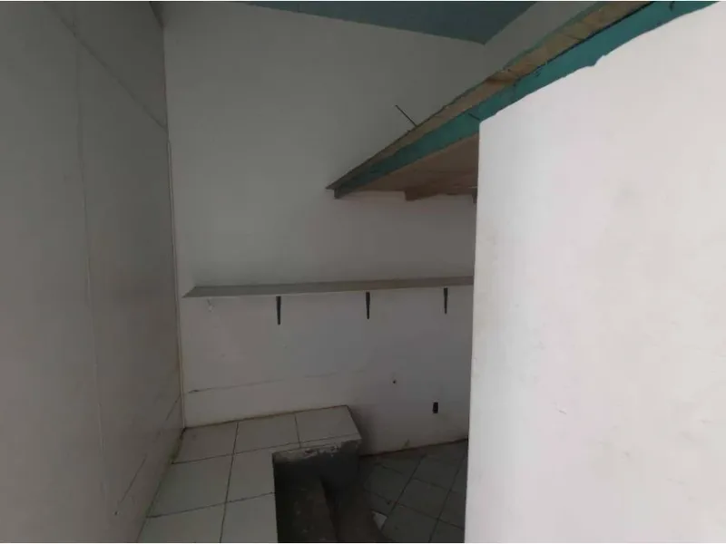 Loja em leilão