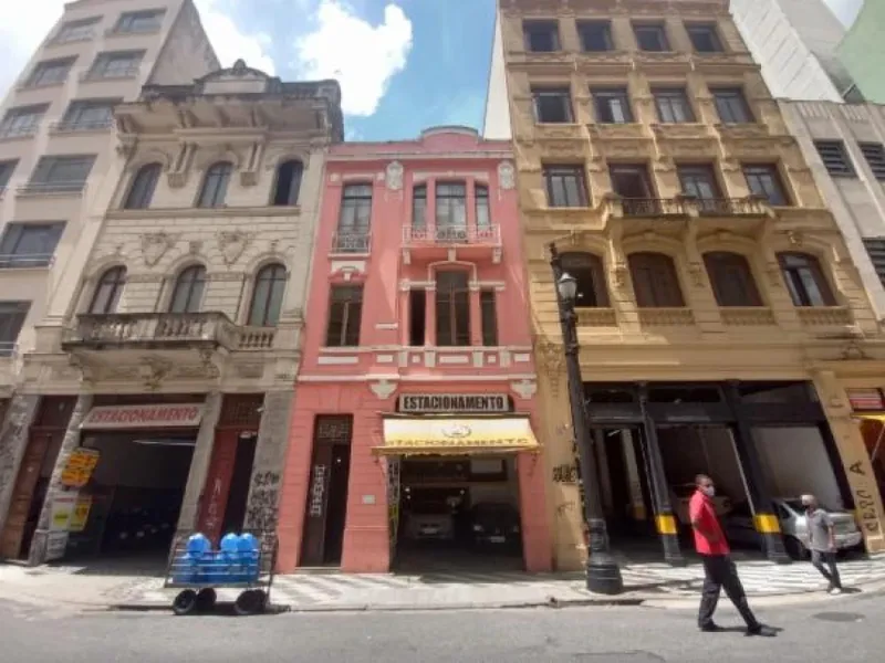 Prédio em Leilão Extrajudicial
