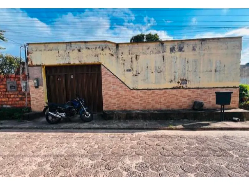 Casa em Leilão Extrajudicial