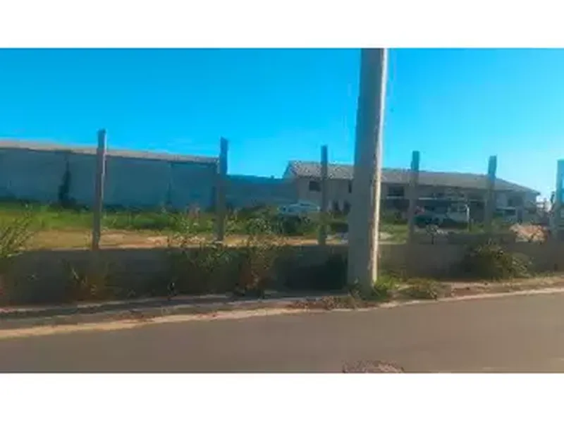 Terreno em leilão