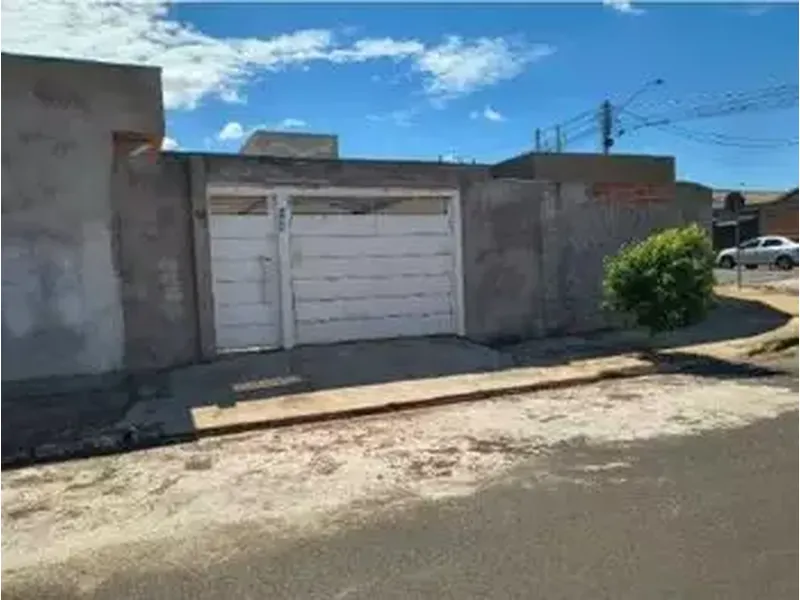 Casa em Leilão Extrajudicial