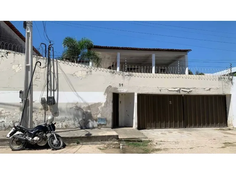 Casa em Leilão Extrajudicial