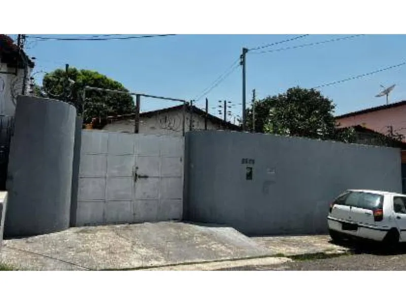 Casa em leilão