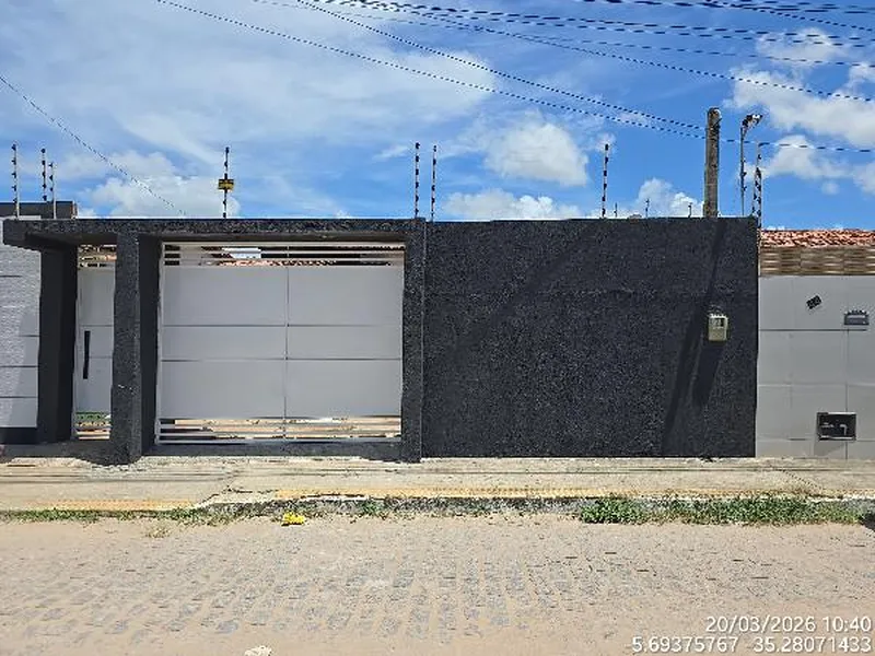 Casa em Leilão Extrajudicial