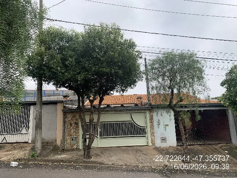 Casa em Leilão Extrajudicial