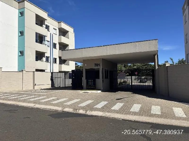 Apartamento em Leilão Extrajudicial