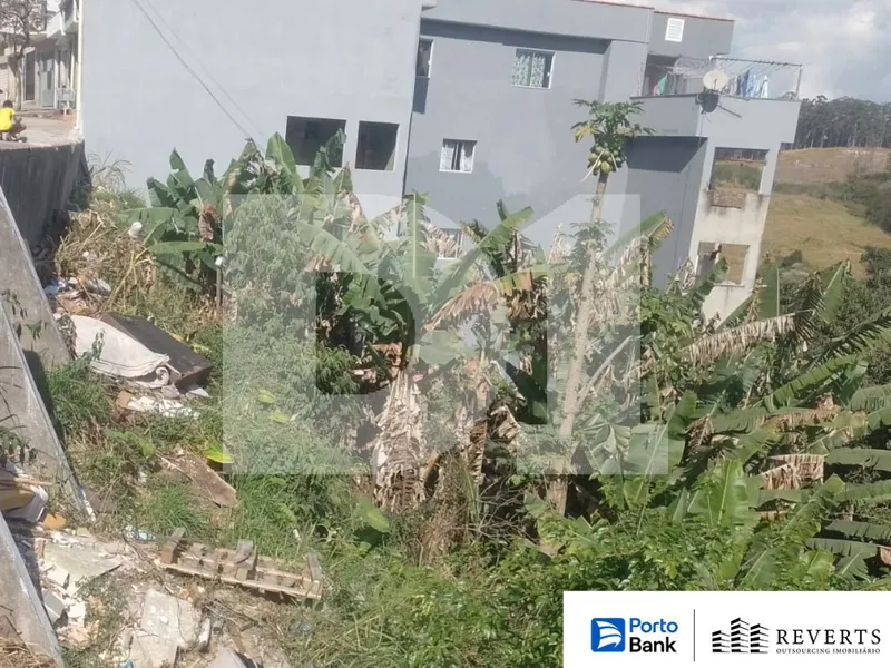 Terreno em leilão