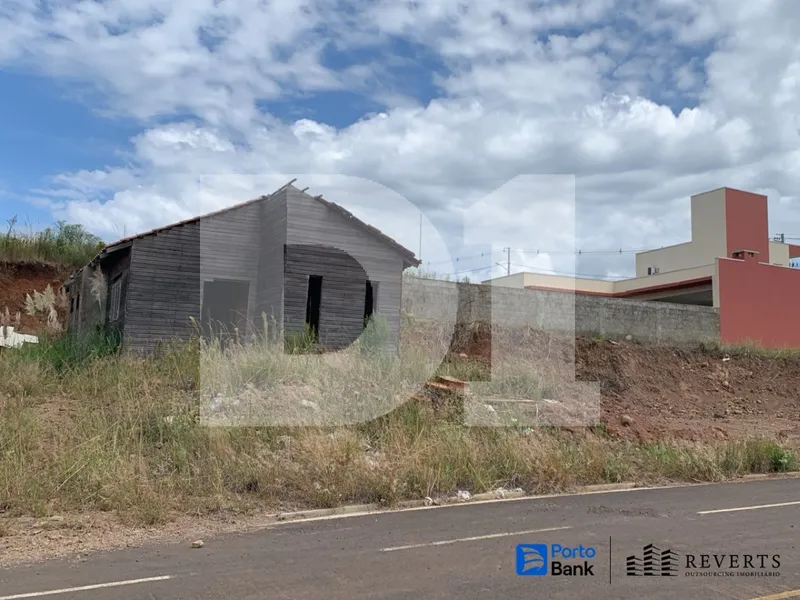 Terreno em leilão