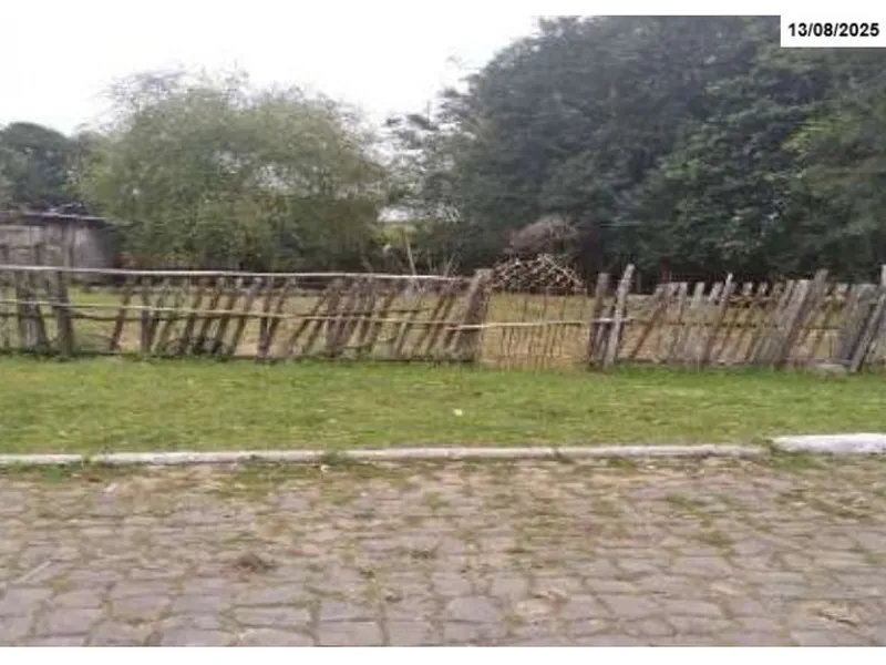 Terreno em leilão