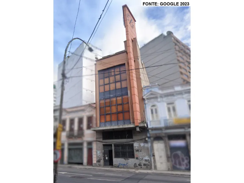 Outros em leilão