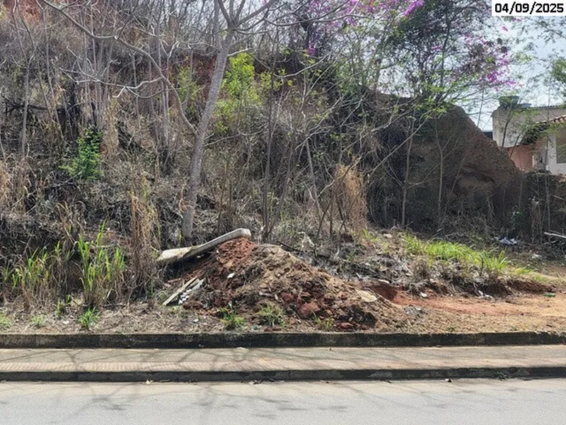 Terreno em leilão