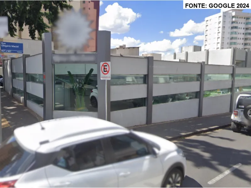 Outros em leilão