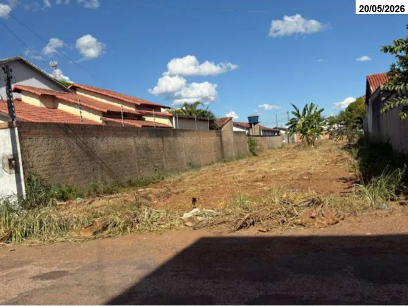 Terreno em leilão