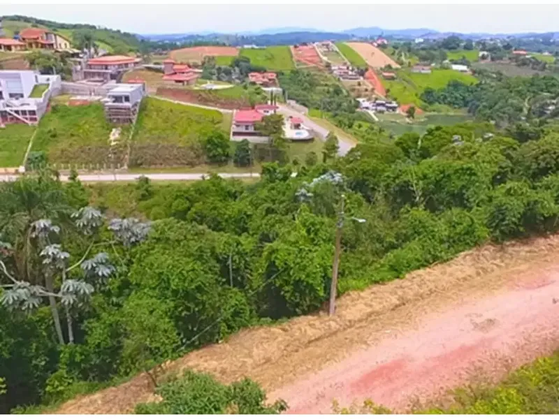 Terreno em leilão