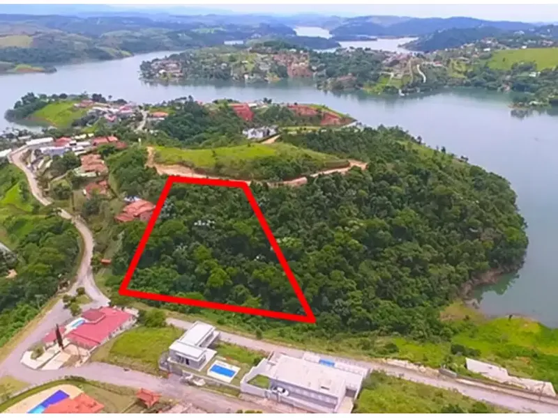 Terreno em Leilão Judicial