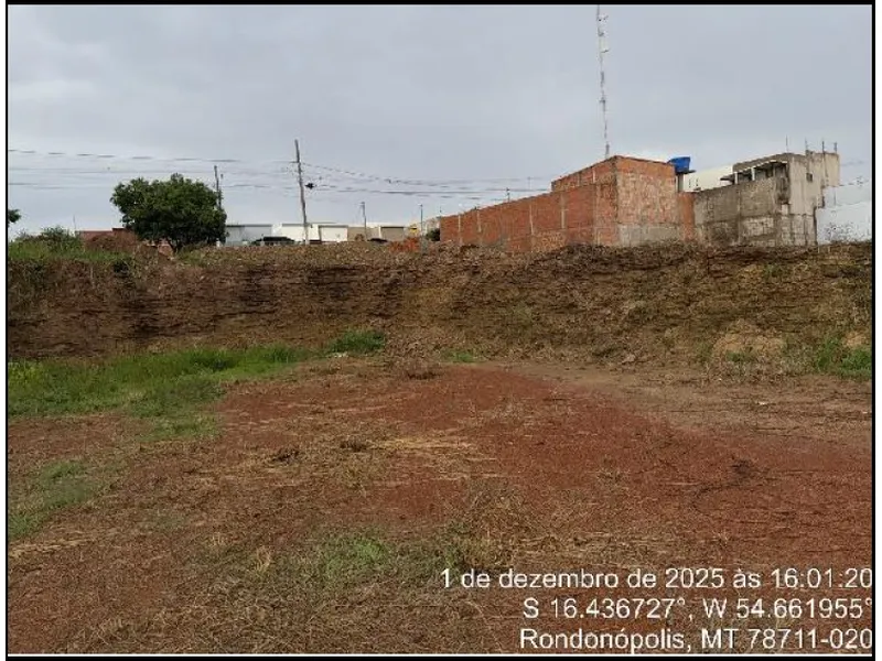 Terreno em Licitação