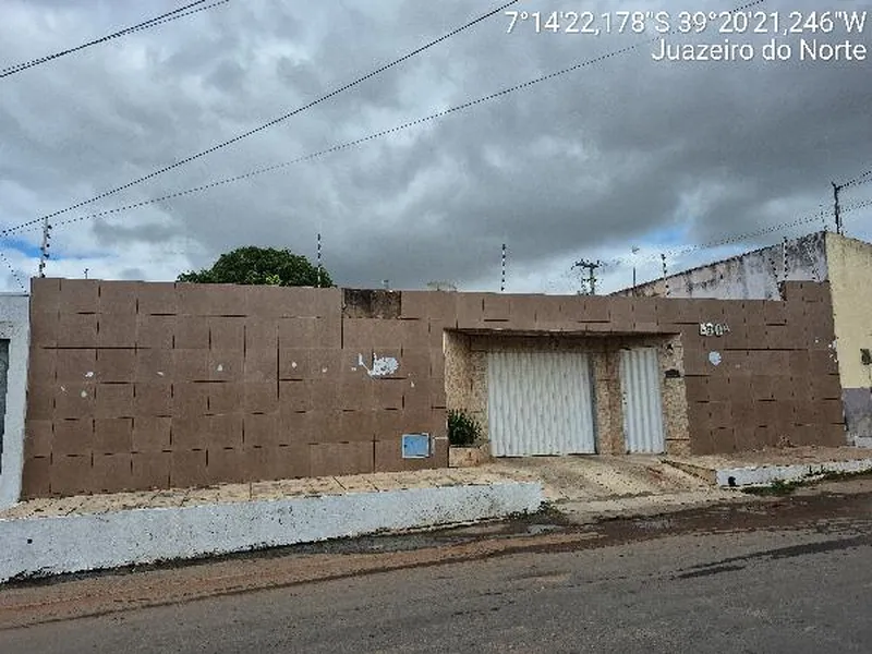 Casa em Leilão Extrajudicial
