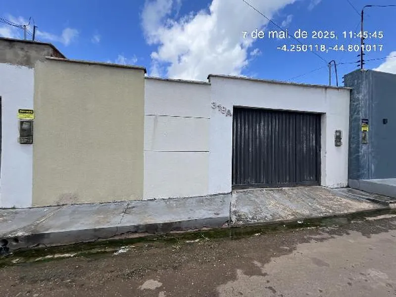 Casa em Leilão Extrajudicial