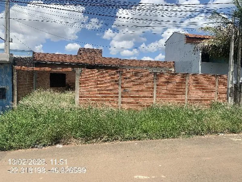 Terreno em Licitação