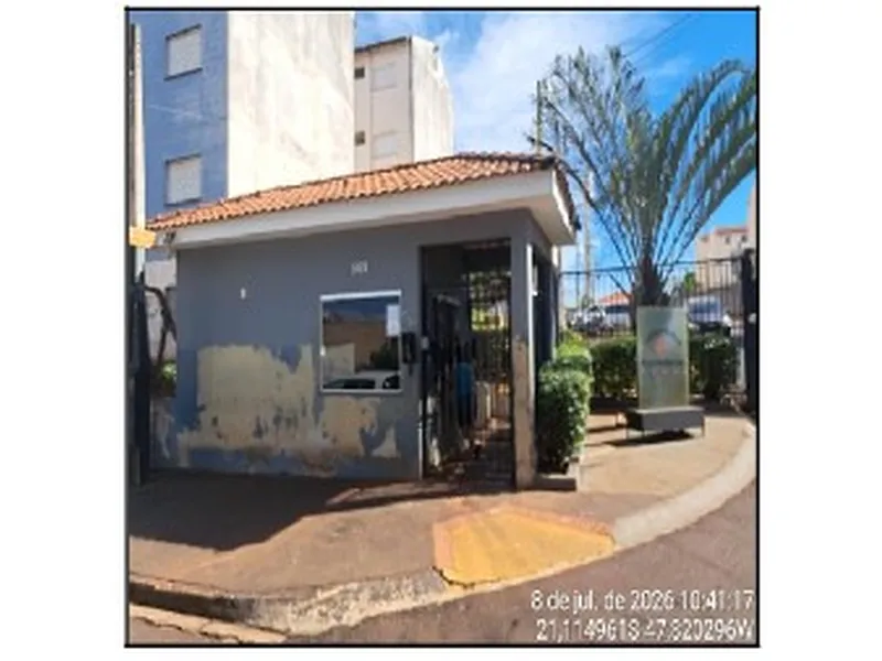Apartamento em Leilão Extrajudicial