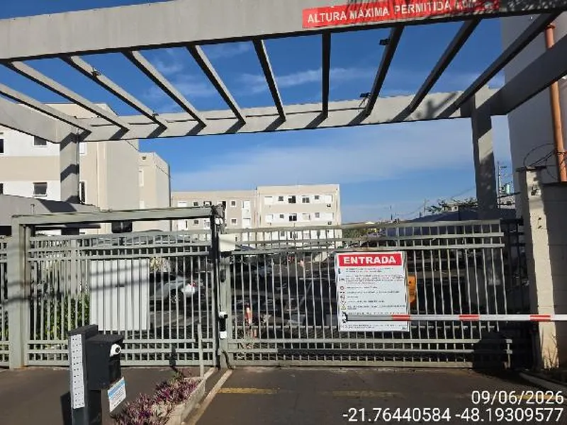 Apartamento em Leilão Extrajudicial